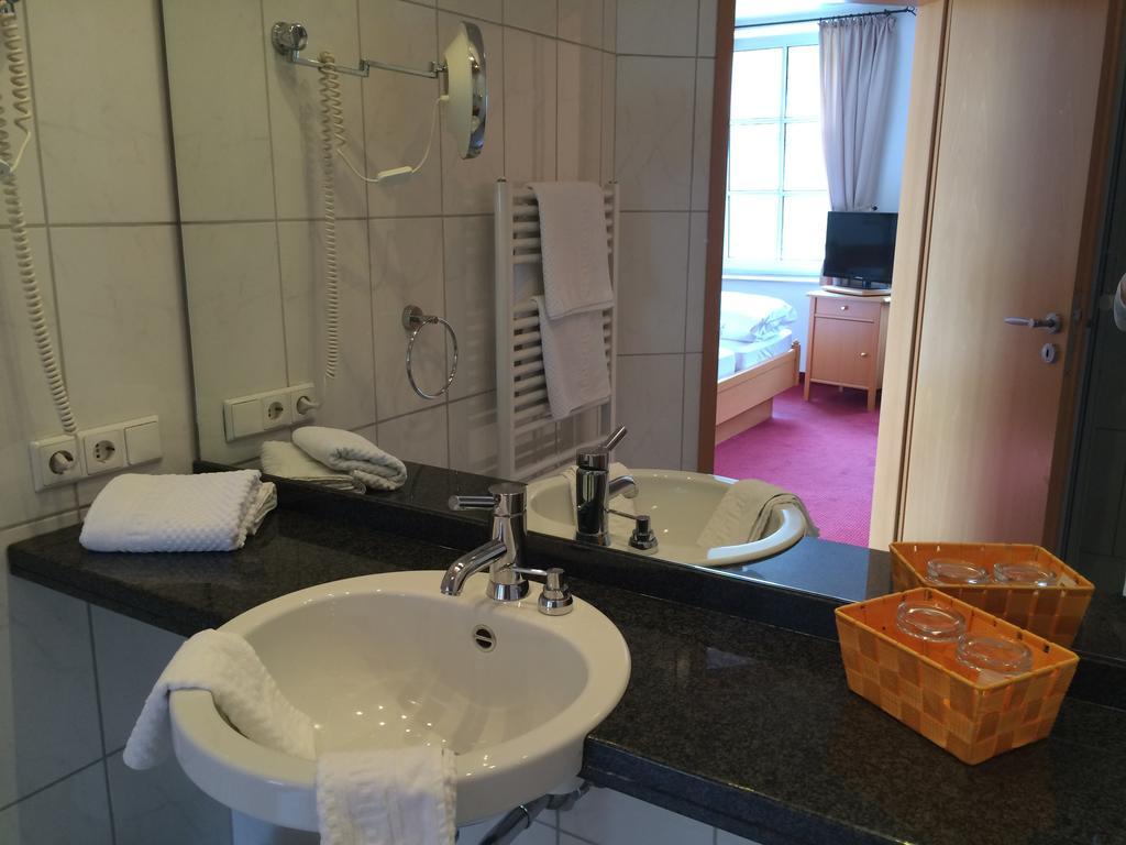 Landhotel Menke Brilon Ngoại thất bức ảnh